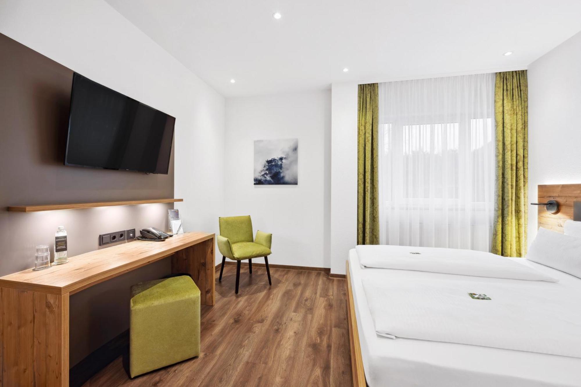 Hotel Zeppelin 라우파임 외부 사진